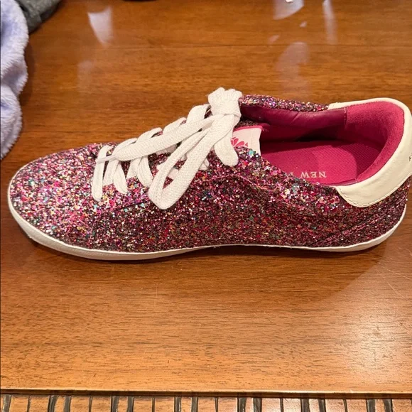 🌟🌟HOST PICK🌟🌟NWOT Gorgeous “Kate Spade sparkling Tennis Shoes - Picture 5 of 12